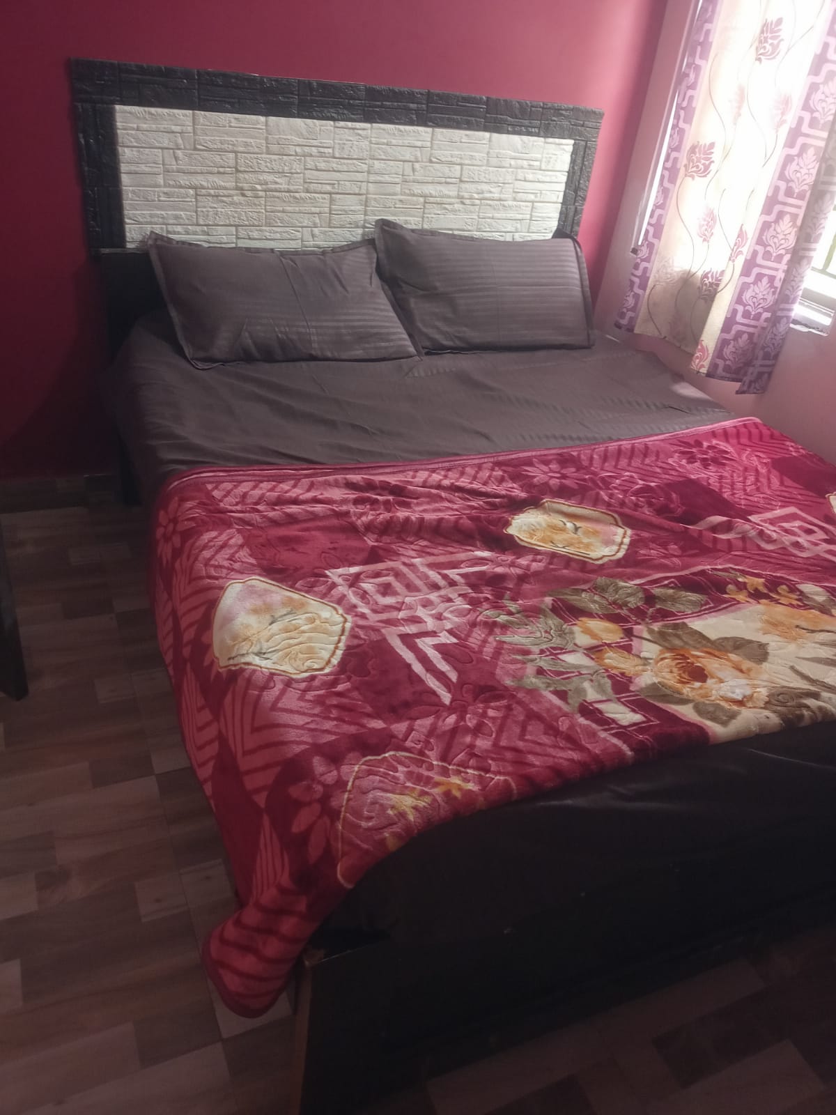 JJ Royal Residency Room 2